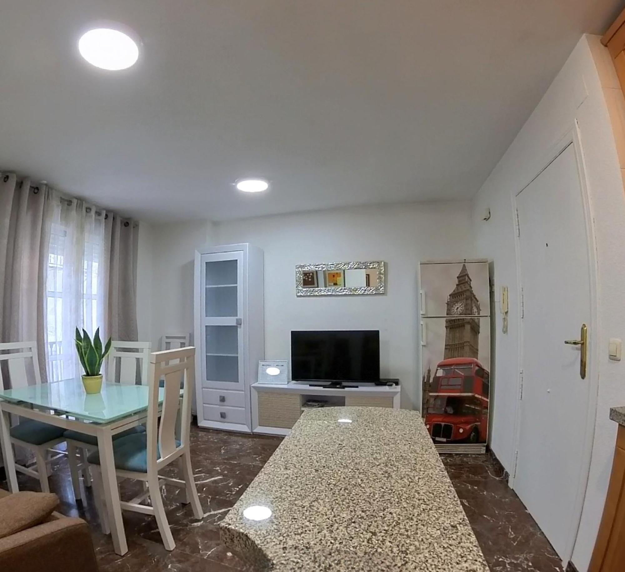 Apartamento Garcia Requena เฮน ภายนอก รูปภาพ